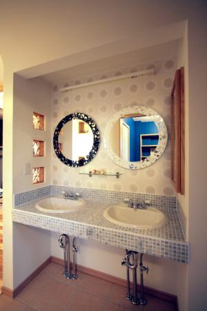 お洒落な手づくりＷ化粧台