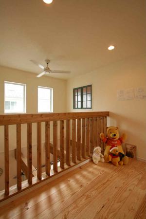 ２Ｆホール～リビング吹抜